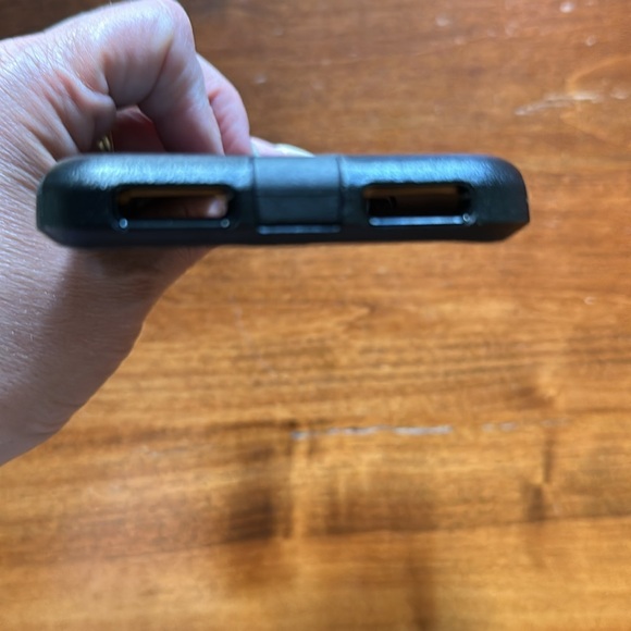 OtterBox Commuter series case. Apple iPhone X/XS Black. - Picture 7 of 7